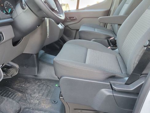 Used 2022 Ford E-Transit Medium Roof w/ Interior Upgrade Package image 24