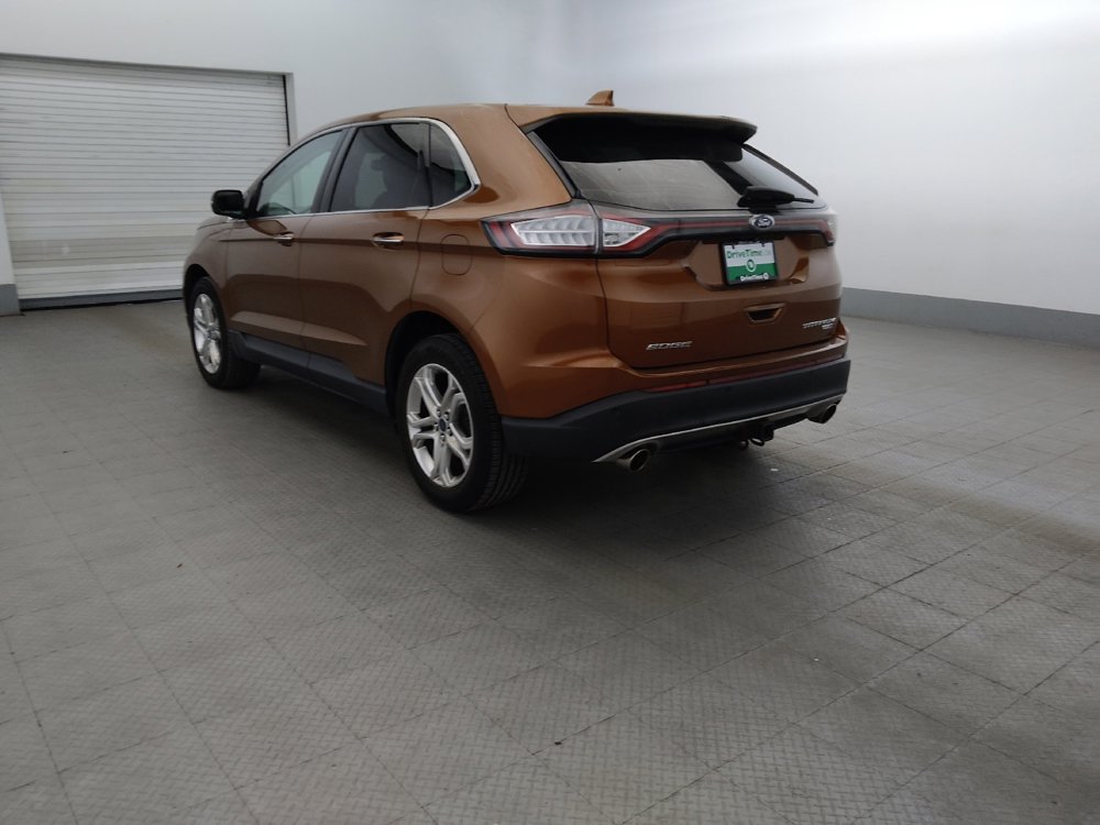 Used 2017 Ford Edge Titanium w/ Technology Package AWD/4WD image 5