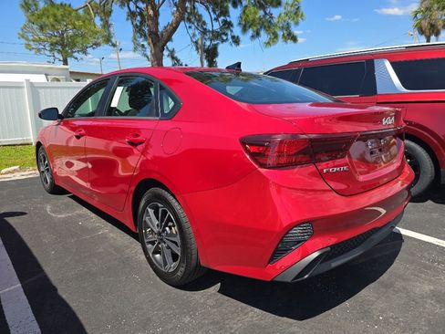 Certified 2024 Kia Forte LXS FWD image 9