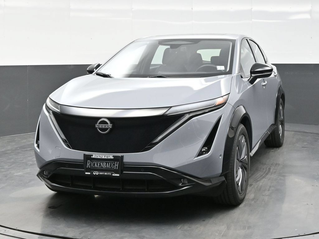 Used 2024 Nissan Ariya AWD image 2