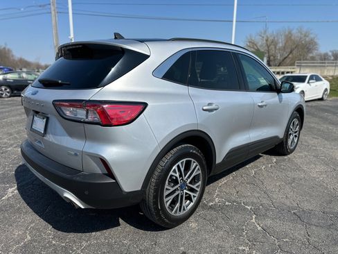 Used 2020 Ford Escape SEL image 5