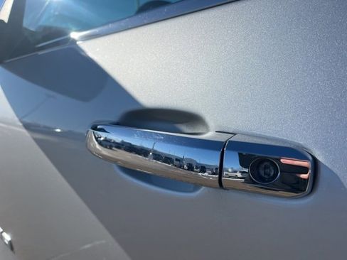 Used 2014 GMC Sierra 1500 SLT w/ SLT Crew Cab Value Package image 56