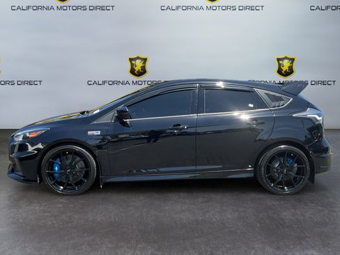 Used 2017 Ford Focus RS AWD/4WD image 8