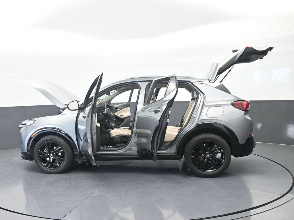 Used 2024 Buick Encore GX Sport Touring FWD image 69