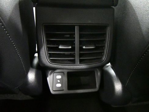 Certified 2024 Kia Seltos S image 16