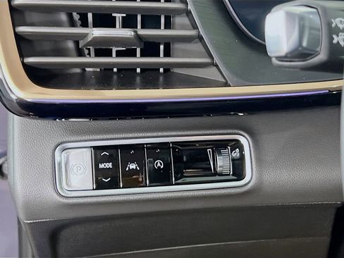 New 2026 Buick Envision Avenir image 9