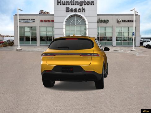 New 2023 Dodge Hornet GT Plus w/ Track Pack image 14