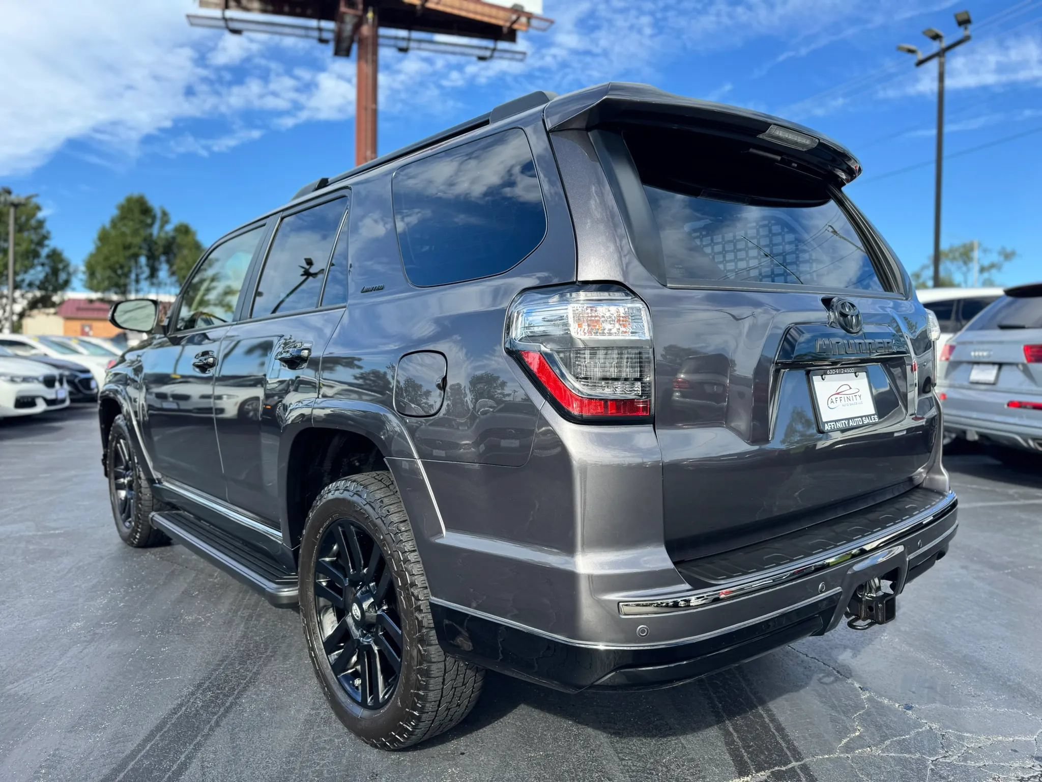 Used 2021 Toyota 4Runner Nightshade AWD/4WD image 3