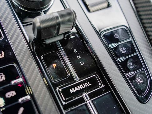 Used 2025 Aston Martin DB12 Coupe image 35