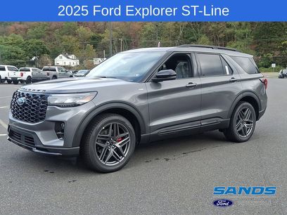 New 2025 Ford Explorer ST-Line
