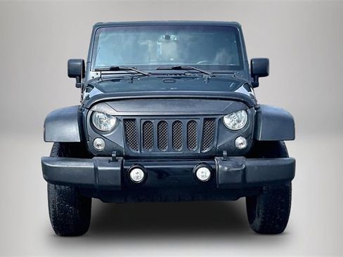 Used 2016 Jeep Wrangler Sport image 3