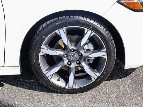 Certified 2025 Honda Civic Sport image 11