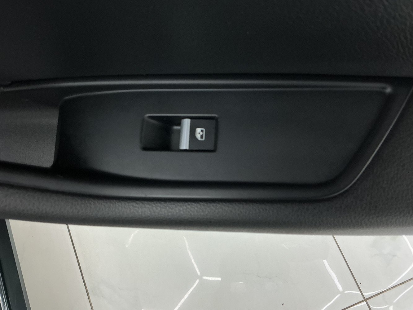 Used 2018 Audi A4 2.0T Premium Plus w/ Premium Plus Package AWD/4WD image 41