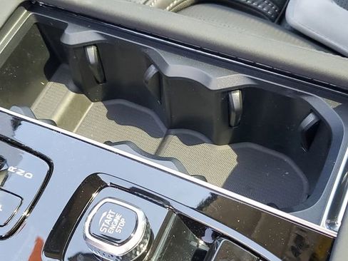 New 2026 Volvo XC90 B6 Ultra w/ Protection Package Premier AWD/4WD image 20