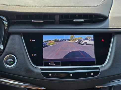 Certified 2020 Cadillac XT5 Luxury w/ LPO, Floor Liner Package AWD/4WD image 16