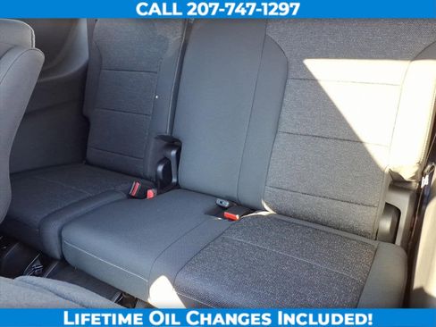 New 2026 Chevrolet Traverse LT image 15