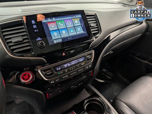 Used 2021 Honda Pilot Touring image 12