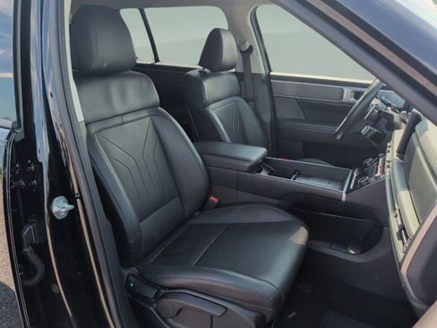 Used 2024 Hyundai Santa Fe SEL FWD image 44