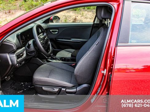 Used 2025 Kia K4 FWD image 17