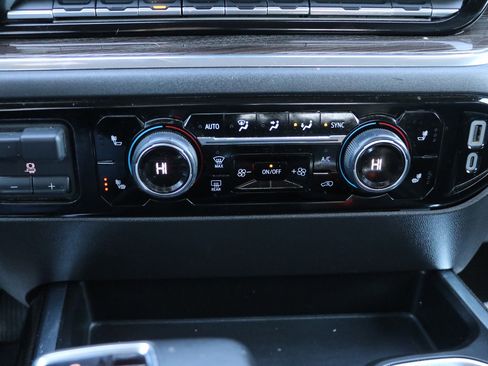 Used 2024 Chevrolet Silverado 1500 LT Trail Boss w/ Protection Package image 22