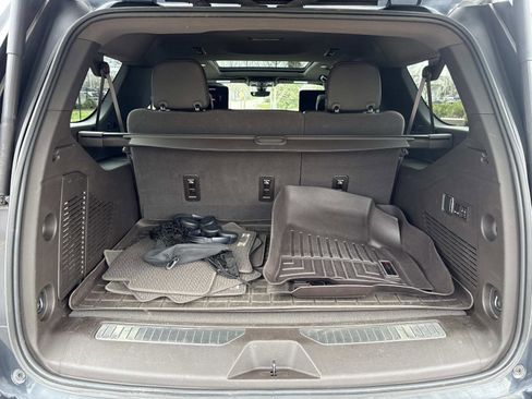 Certified 2022 GMC Yukon XL Denali w/ Denali Ultimate Package image 33