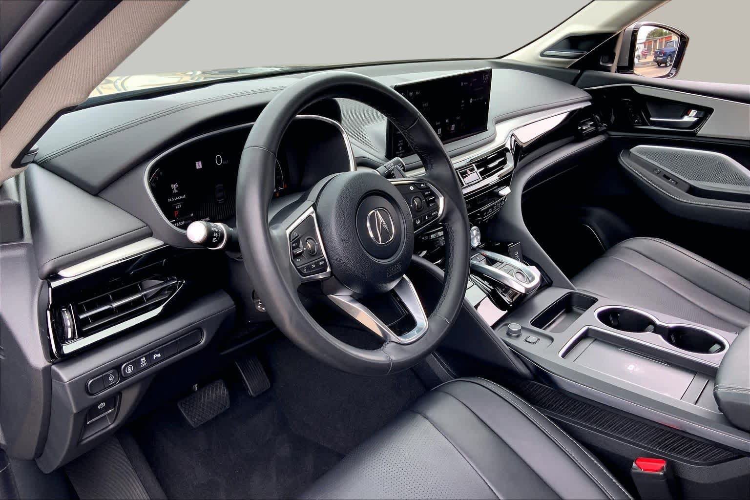 Used 2025 Acura MDX w/ Technology Package FWD image 18