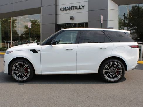 New 2025 Land Rover Range Rover Sport Dynamic SE image 5