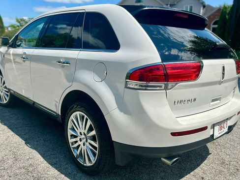 Used 2013 Lincoln MKX AWD image 5