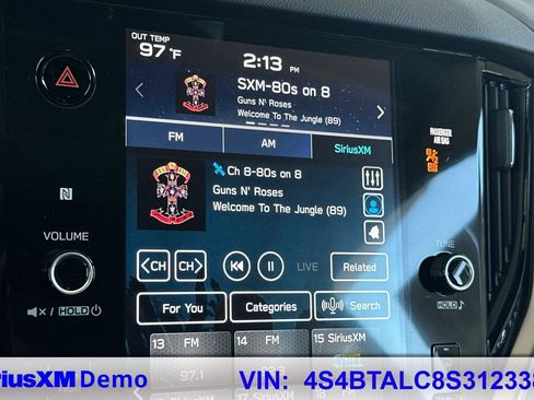 Used 2025 Subaru Outback Onyx Edition image 29