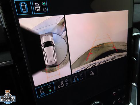 Used 2025 GMC Acadia Elevation FWD image 18