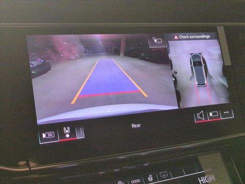 New 2026 Audi Q7 3.0T Premium Plus image 13