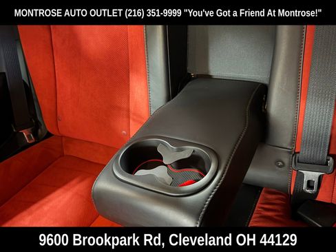 Used 2015 Dodge Challenger R/T Plus image 37