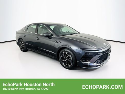 Used 2025 Hyundai Sonata SEL FWD image 1