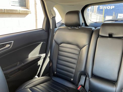 Used 2022 Ford Edge SEL image 39