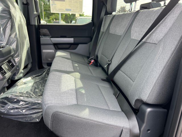 New 2027 Ford F250 XLT w/ XLT Premium Package AWD/4WD image 22