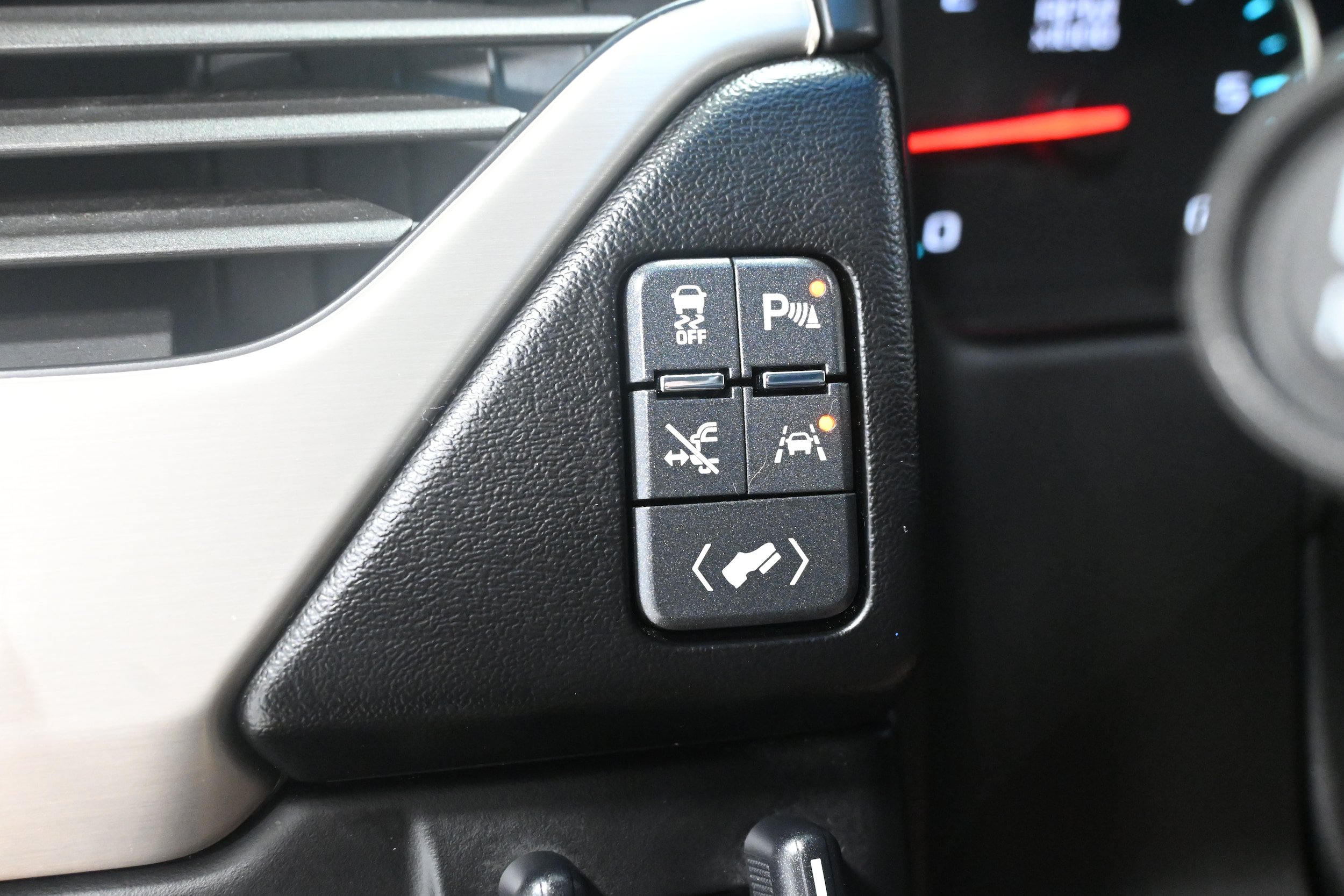 Used 2019 GMC Yukon Denali w/ Denali Ultimate Package AWD/4WD image 8