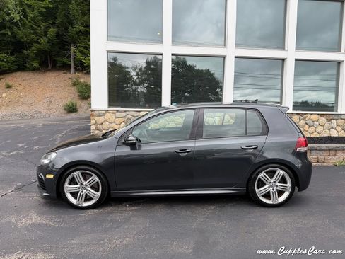 Used 2013 Volkswagen Golf R 4-Door AWD/4WD image 10