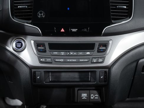 Used 2022 Honda Pilot Sport image 38