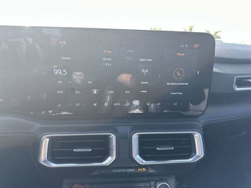 Used 2025 Ford Mustang Premium image 25