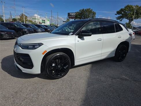 New 2026 Volkswagen Tiguan SE R-Line image 6