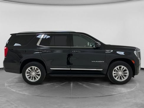 Used 2024 GMC Yukon SLT w/ Max Trailering Package AWD/4WD image 2