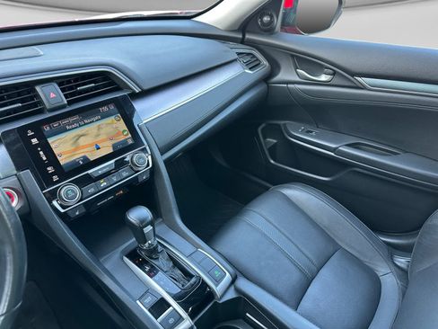 Used 2017 Honda Civic Touring image 30
