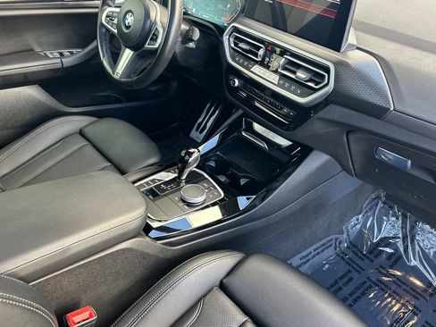 Used 2023 BMW X3 sDrive30i w/ M Sport Package RWD image 17