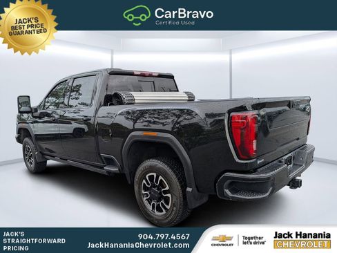 Certified 2023 GMC Sierra 2500 Denali w/ Denali Black Diamond Edition AWD/4WD image 5