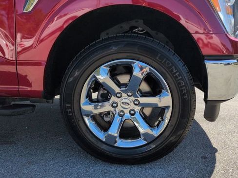 Certified 2022 Ford F150 XLT w/ Equipment Group 302A High image 11