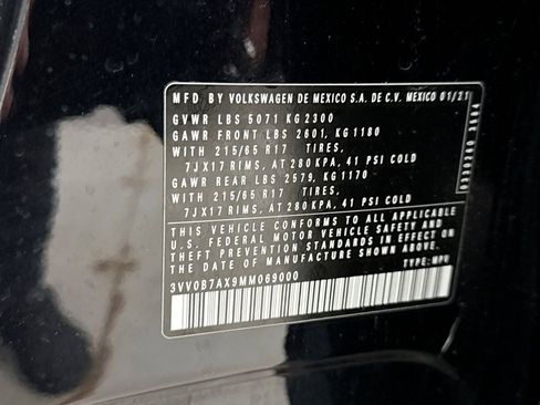 Used 2021 Volkswagen Tiguan S image 22