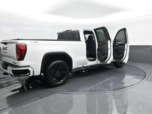 Used 2024 GMC Sierra 1500 Pro w/ Graphite Edition AWD/4WD image 29