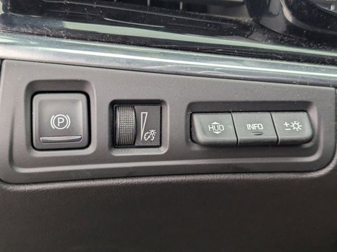 Used 2020 Cadillac XT6 Sport w/ Platinum Package image 32