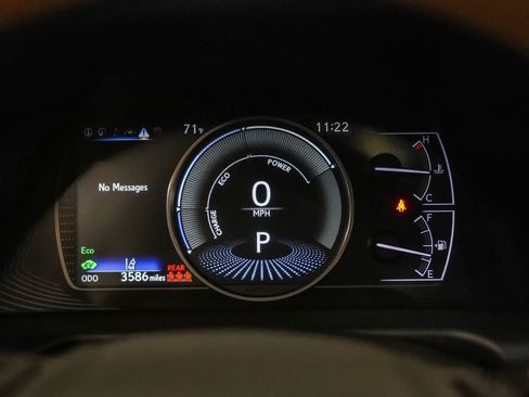 Used 2025 Lexus ES 300h w/ Accessory Package (Z2) FWD image 22