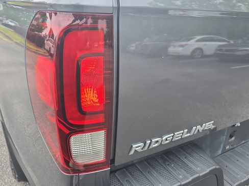Used 2023 Honda Ridgeline RTL-E image 33
